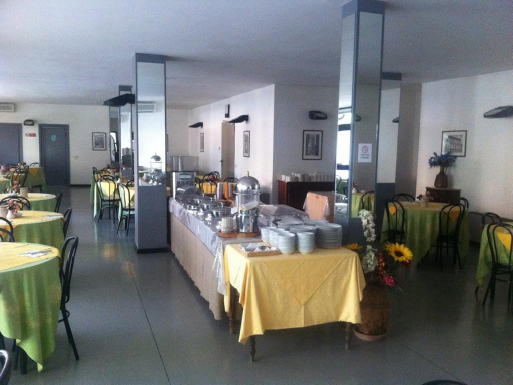Granducato Hotel Montepulciano Stazione Екстериор снимка