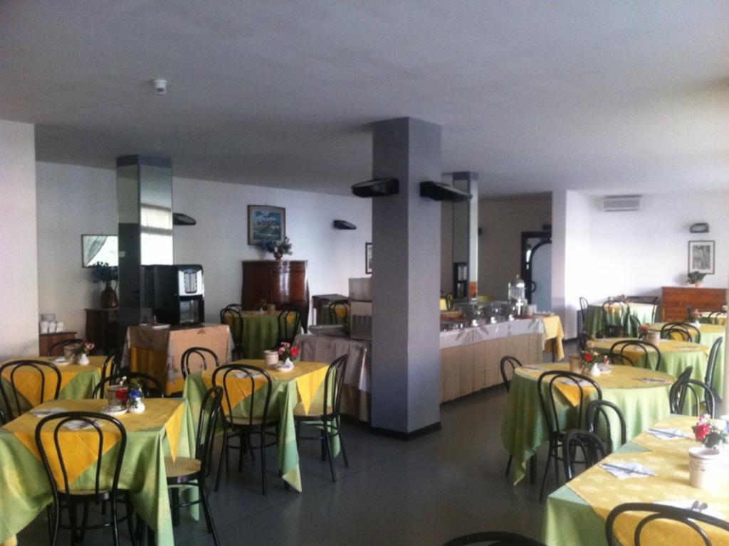 Granducato Hotel Montepulciano Stazione Екстериор снимка